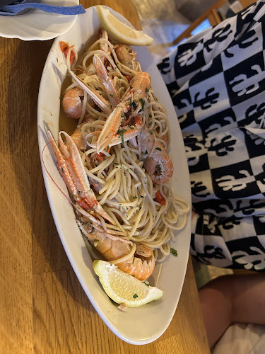 Restaurant-Pizzeria Delfino Lovran - Gastronomija i ugostiteljstvo