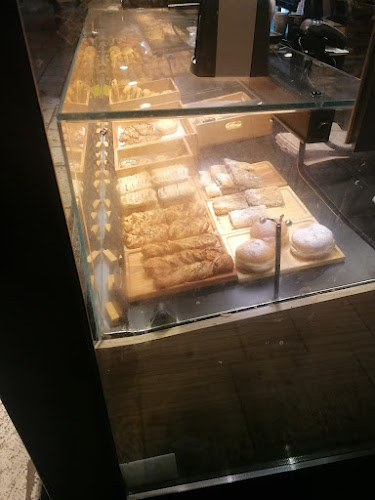 Obala kneza Branimira 10A, 23000, Zadar