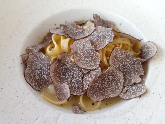 Bistro Bar Montona Gallery - Gastronomija i ugostiteljstvo