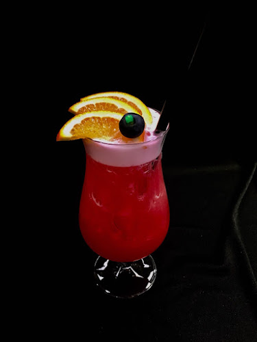 Pool bar & a la carte restaurant Sunset Duće