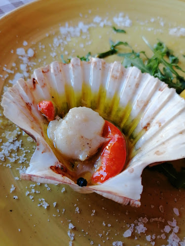 Tri Palme - Gastronomija i ugostiteljstvo