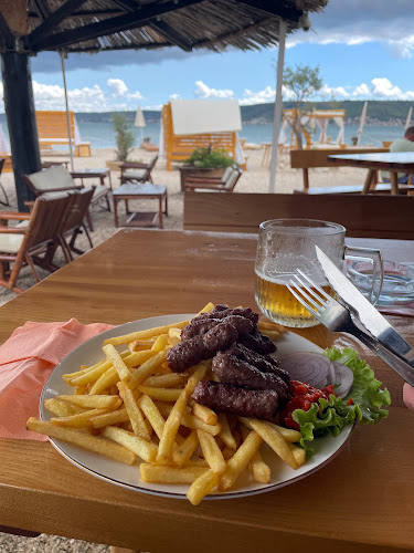 Stari Resnik - Gastronomija i ugostiteljstvo