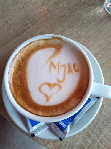 Caffe & Lounge bar Kayenn