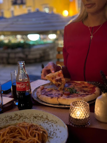 Konoba Dalmatino - Gastronomija i ugostiteljstvo