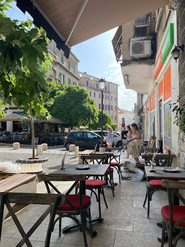 Ul. Tomića stine 1, 21000, Split