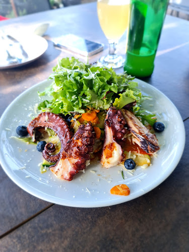 KONOBA ANNI - Mesni i riblji specijaliteti Novigrad - Gastronomija i ugostiteljstvo