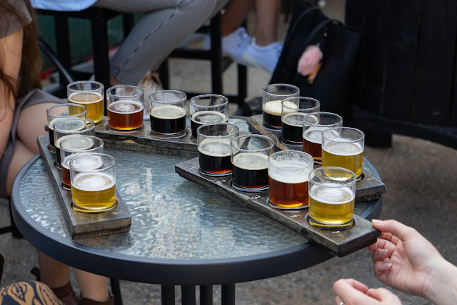 Brlog cooperative brewery, taproom & shop - Gastronomija i ugostiteljstvo