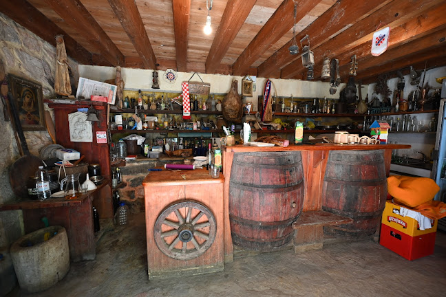 Šetnica Roški Slap - Visovac, 22324, Bogatić