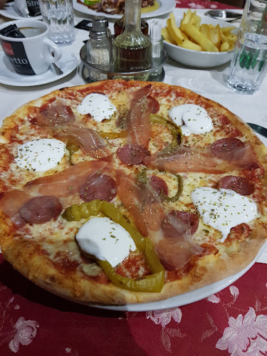 Ul. bana Josipa Jelačića 1, 21000, Split