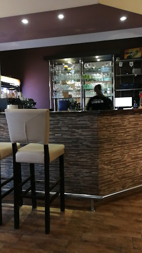 Comentarii opinii despre Lider