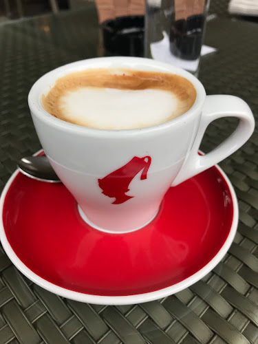 Comentarii opinii despre Cafe Bar Rocky