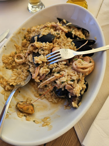 Opinii despre Restaurant Mol în Veli Lošinj - Gastronomija i ugostiteljstvo