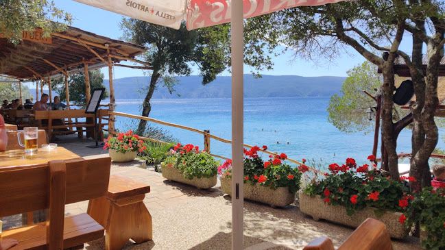 Beach Bar Jert - Gastronomija i ugostiteljstvo
