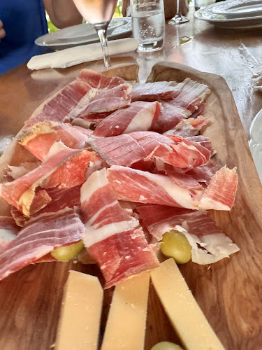 Opinii despre Trattoria Mala Rava în Zadar - Gastronomija i ugostiteljstvo