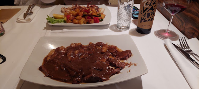 Konoba Taj - Gastronomija i ugostiteljstvo