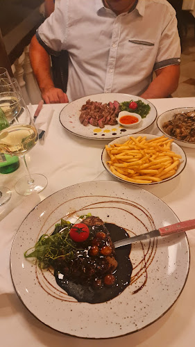 Opinii despre Ante Restaurant Steak House în Starigrad - Gastronomija i ugostiteljstvo