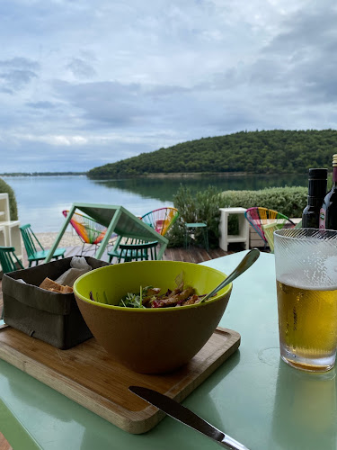 Comentarii opinii despre Beach Bar Green