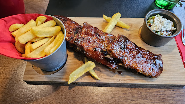 Comentarii opinii despre R&B Food