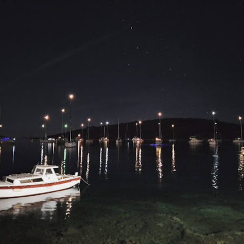 Južni Pašman 16, Kraj 23212 Tkon, otok Pašman, 23212