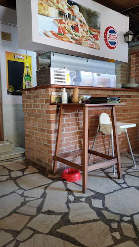 Pizzeria "Peroj" - Gastronomija i ugostiteljstvo