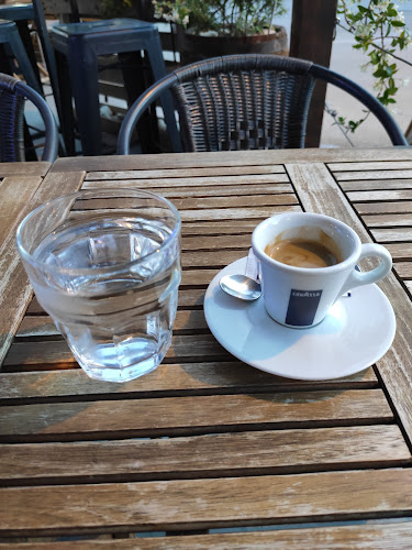 Comentarii opinii despre MAREA BAR - Breakfast Premantura / Cocktails / Food / Lavazza Coffee