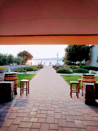 Opinii despre Buka în Punat - Gastronomija i ugostiteljstvo