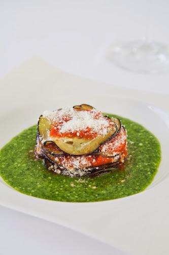 Bistro Apetit by Marin Rendić