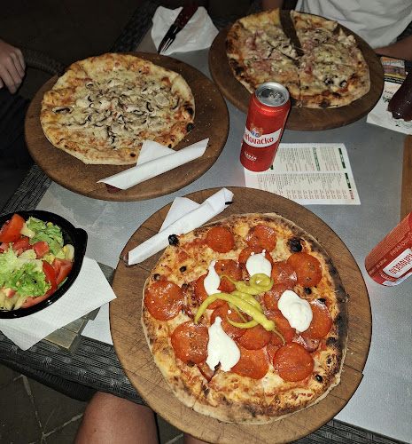 Pizza Cut Sandwich Bar COCO - Novalja