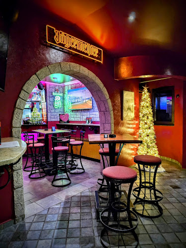 Caffe bar Črleni Lajbek