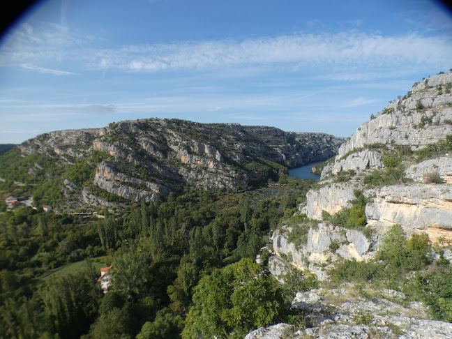 Panorama Roški Slap - Gastronomija i ugostiteljstvo