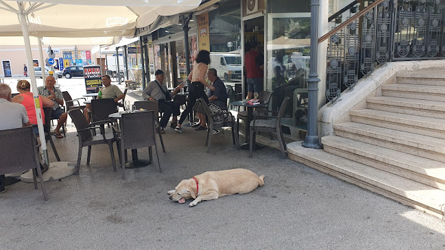 Trg Prvog svibnja 2, 52100, Pula