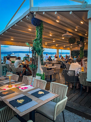 Konoba Pizzeria Lanterna - Gastronomija i ugostiteljstvo