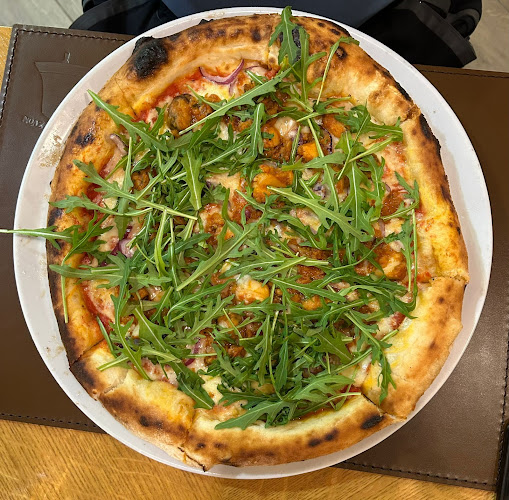 Opinii despre Pod Zvon în Novalja - Gastronomija i ugostiteljstvo