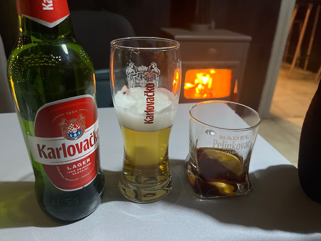 Opinii despre Caffe bar "Home" Ilok în Ilok - Gastronomija i ugostiteljstvo