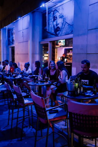 Comentarii opinii despre TEATRO BAR