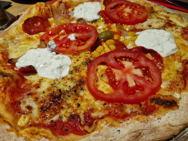 Pizzeria Gušti - Gastronomija i ugostiteljstvo