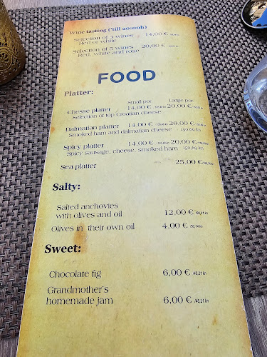 Opinii despre Bokar Wine Bar în Korčula - Gastronomija i ugostiteljstvo