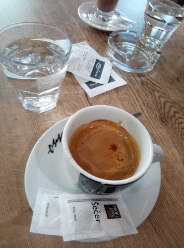 Comentarii opinii despre Noa bar