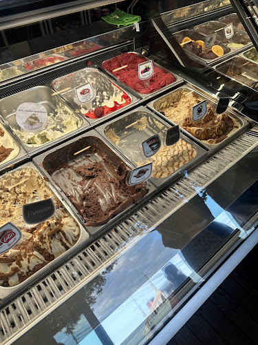 Riva 14, 51000, Rijeka