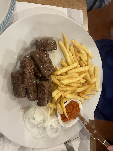 Restaurant Torre Fleisch- u. Fischgerichte, Pasta, Risotto - Tar