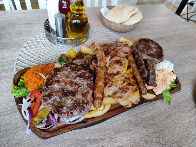 Comentarii opinii despre Papar Grill Makarska