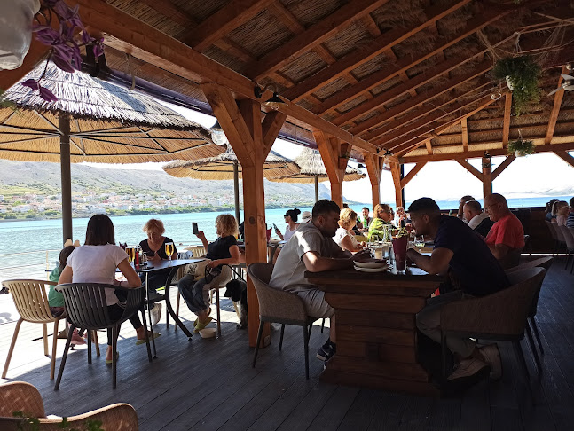 Prosika ul. 4, 23250, Pag