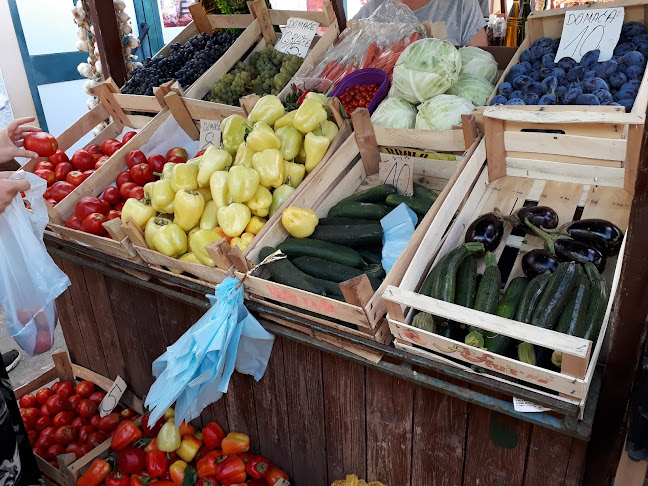 Opinii despre Tržnica Biograd na Moru în Biograd na Moru - Gastronomija i ugostiteljstvo