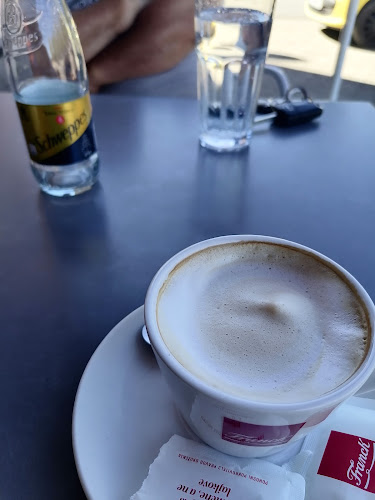 Pizzeria "Shark" - Gastronomija i ugostiteljstvo