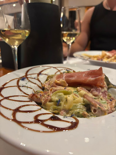 Pizza Pasta Tudors - Split