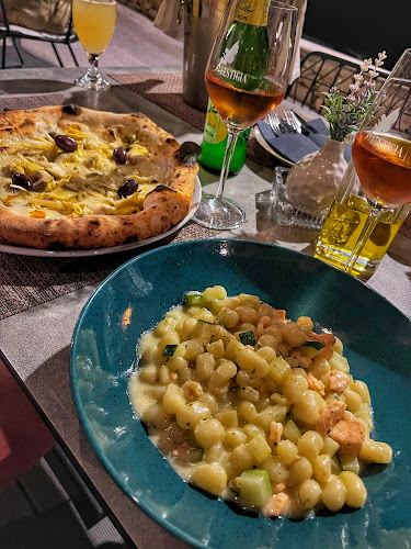 Comentarii opinii despre Pizzeria Bistro Peperoncin