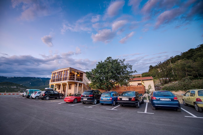 Opinii despre Gostiona Putniku în Čavle - Gastronomija i ugostiteljstvo