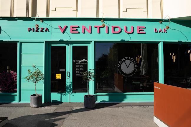 Ventidue Pizza & Bar