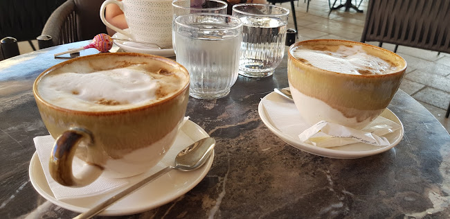 Opinii despre Gelateria RIVA în Jelsa - Gastronomija i ugostiteljstvo