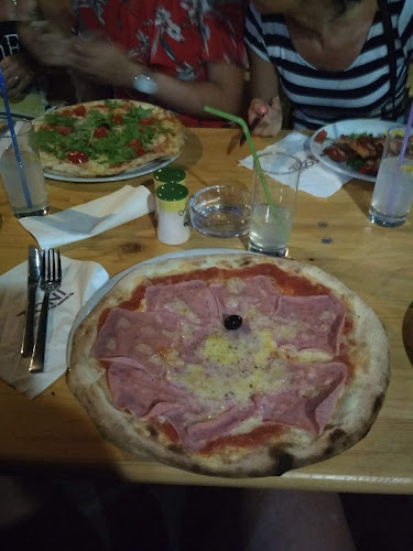 Comentarii opinii despre Fast Food & Pizza Lucky Vir